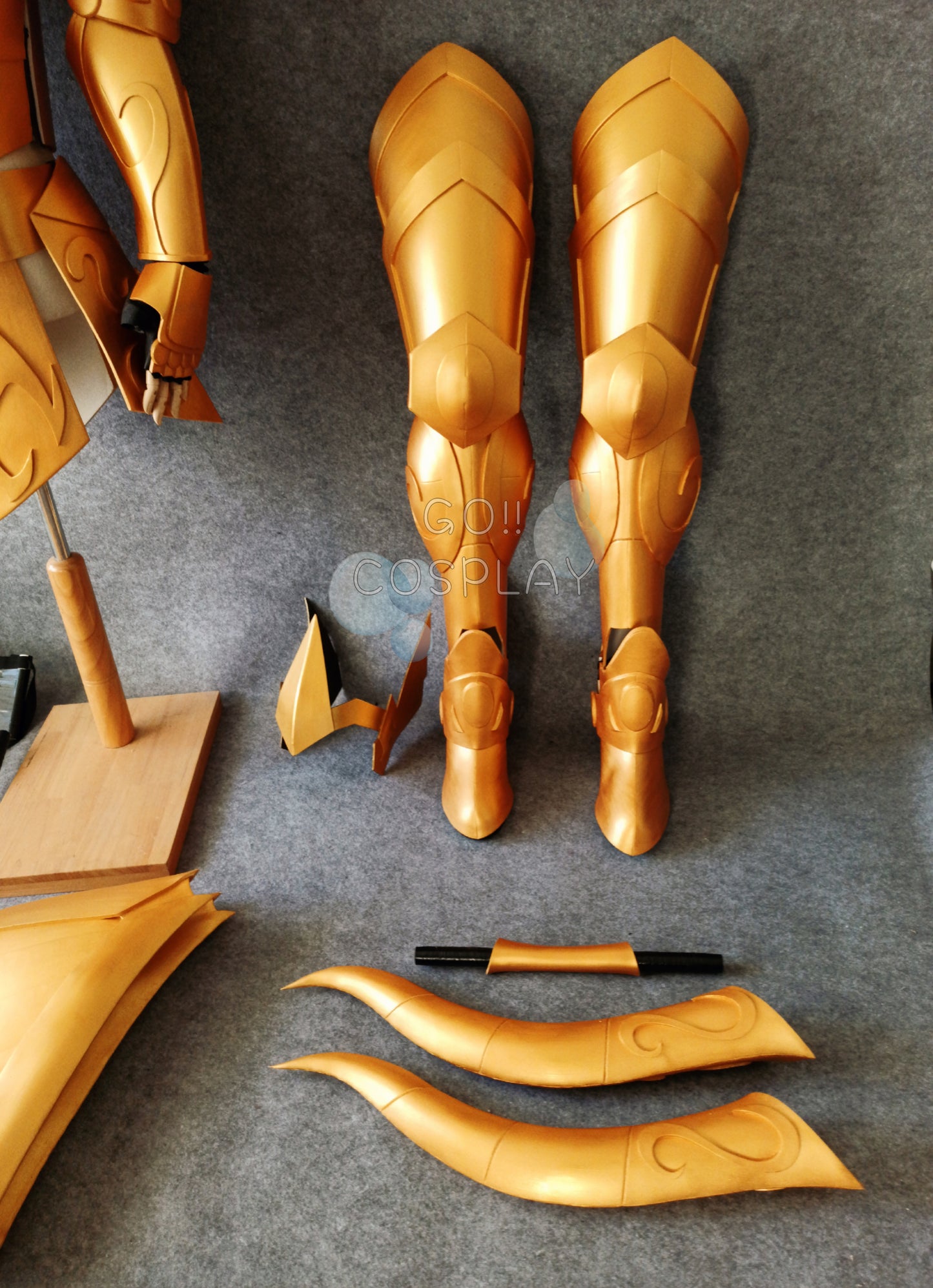 Customize Saint Seiya Sagittarius Aiolos Cosplay Gold Cloth